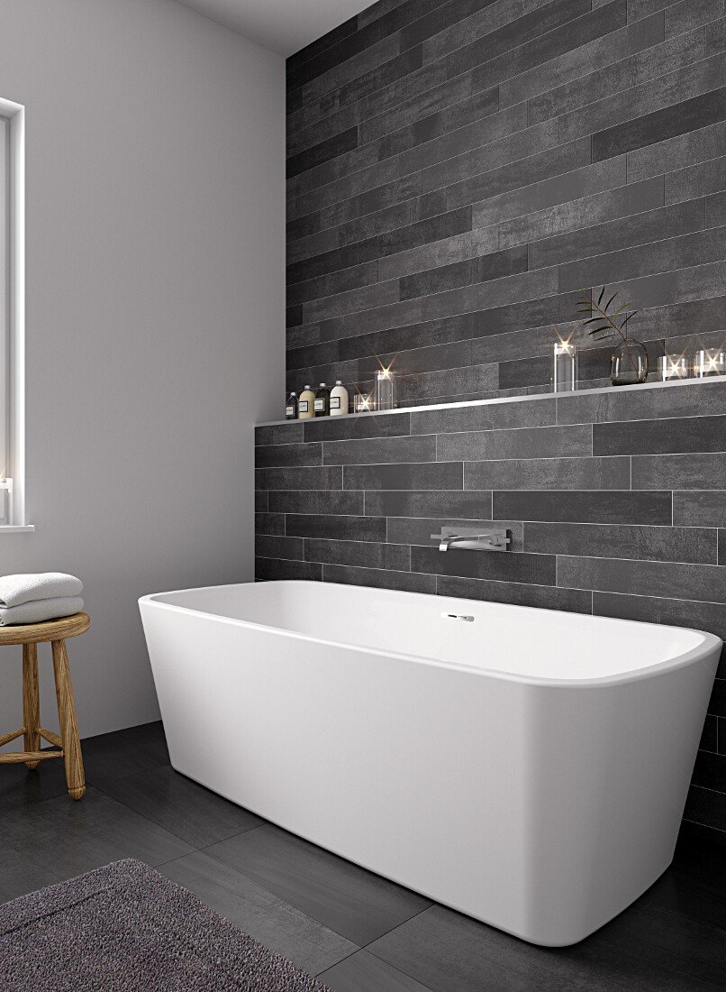 Плитка примыкает к ванне