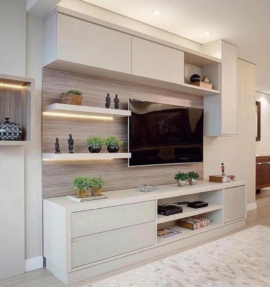 Телевизор в кухне гостиной