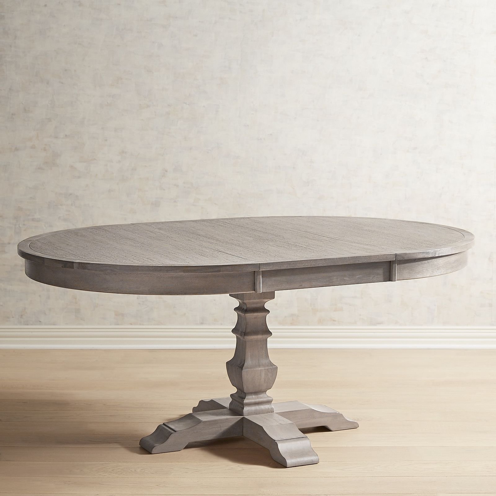 Стол кухонный на одной ноге. Vidal Grau круглый стол Manila. Круглый стол. Круглый деревянный стол. Стол овальный.