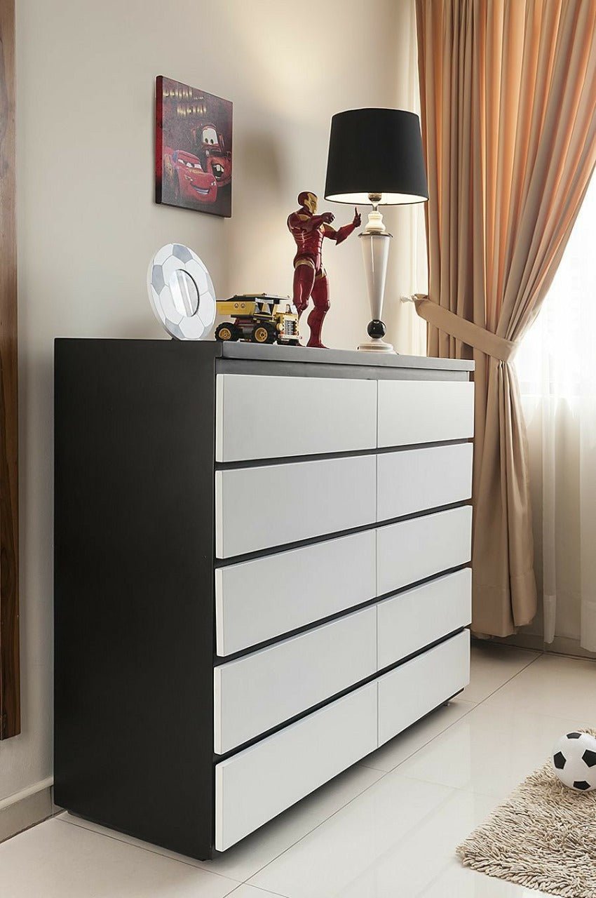 Комоды в гостиную современные