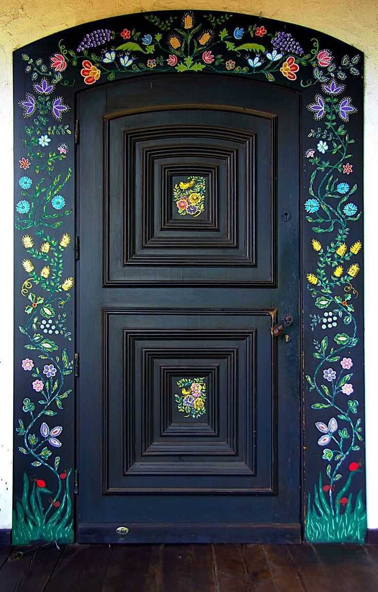 Декор двери