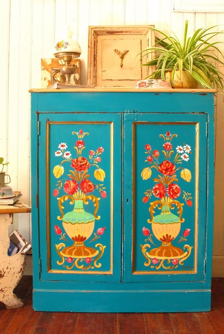 Роспись мебели