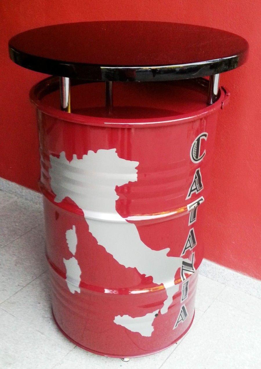 Декор металлической бочки