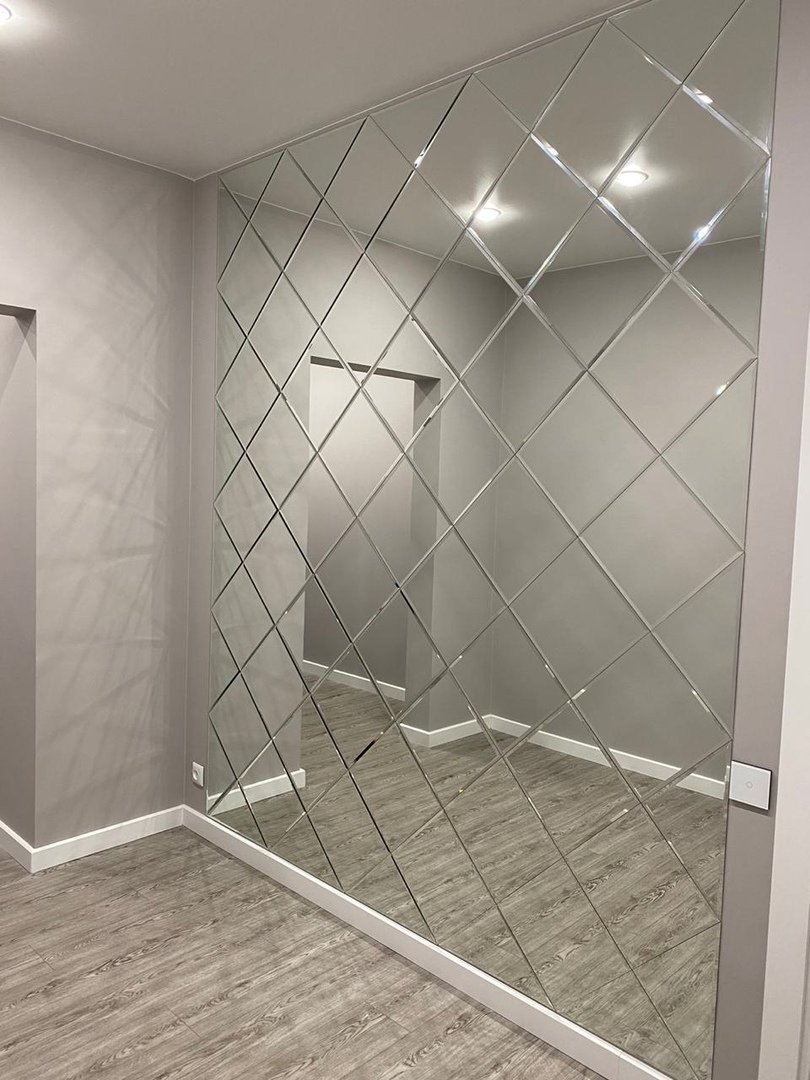 Зеркало в ванную в раме