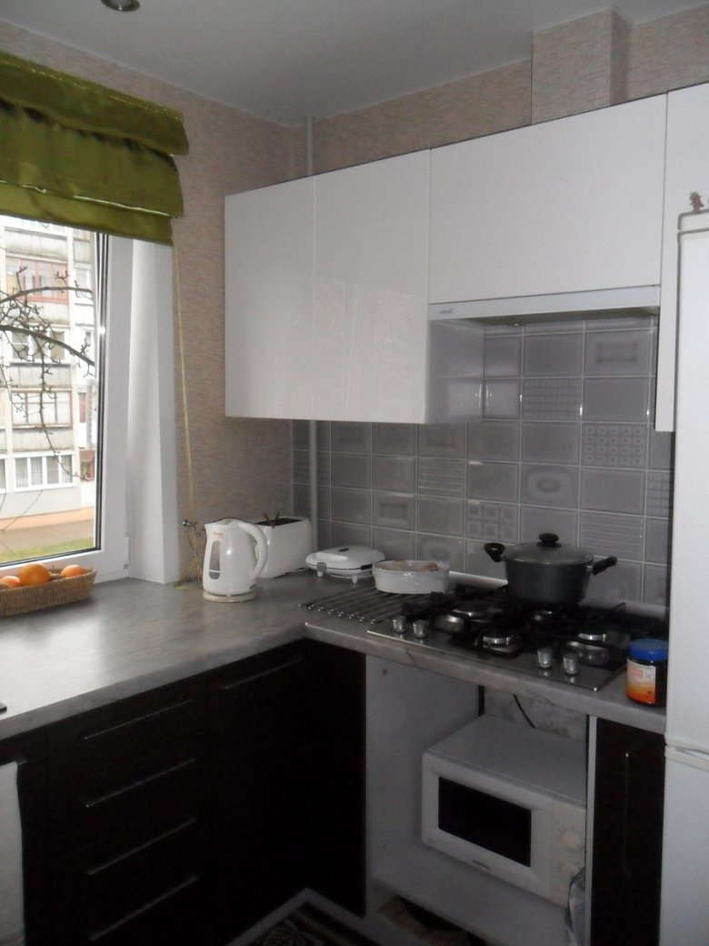 Кухня 5,5 кв.м.в брежневке