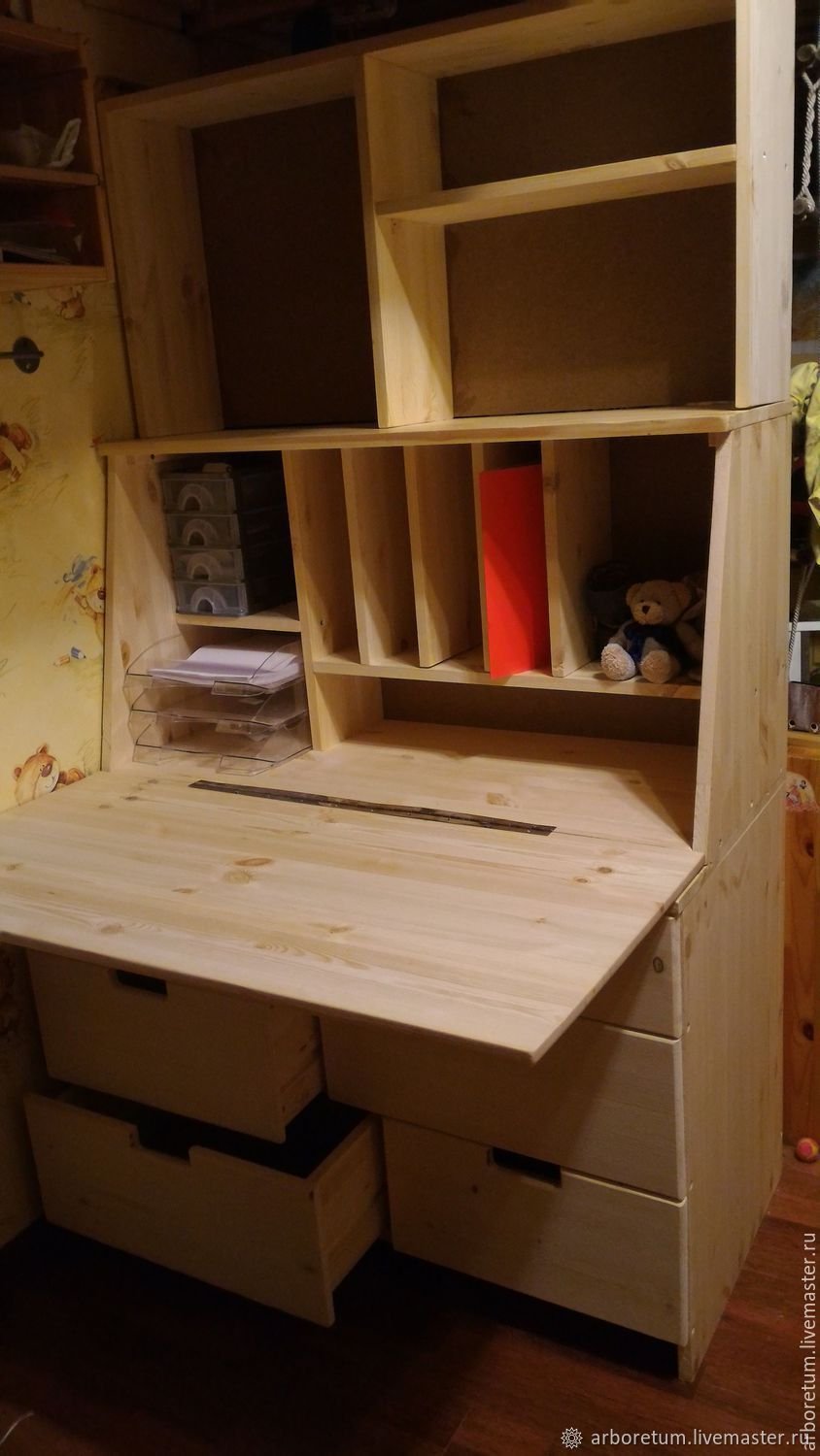 Письменный стол секретер для школьника