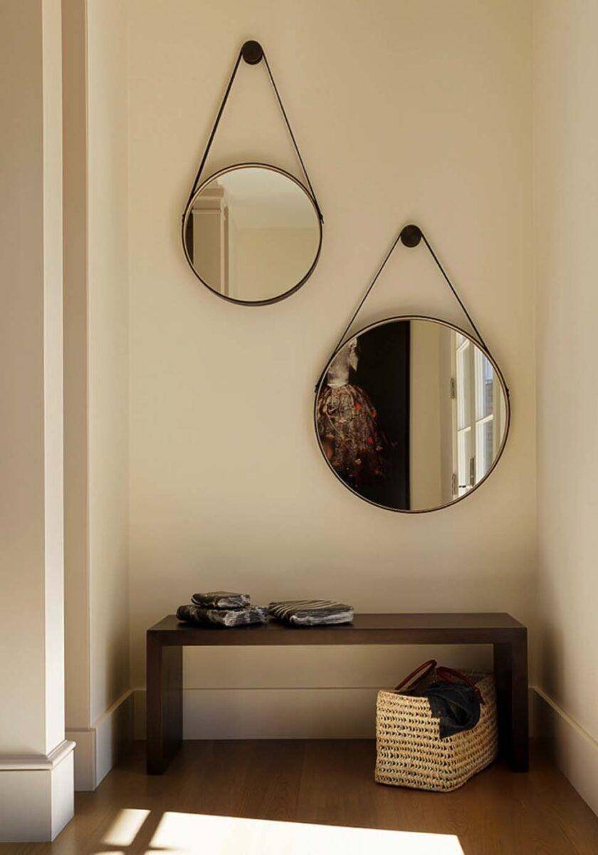 Зеркало в прихожую