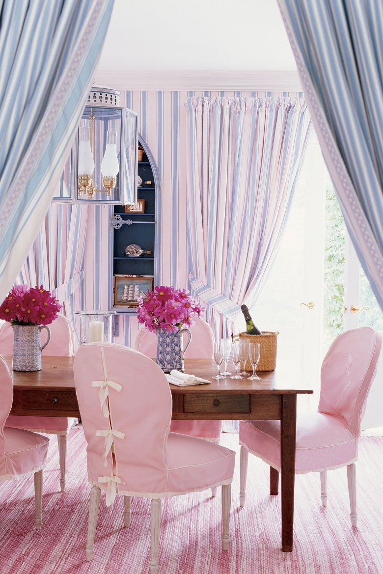 Шторы пудрового цвета в интерьере