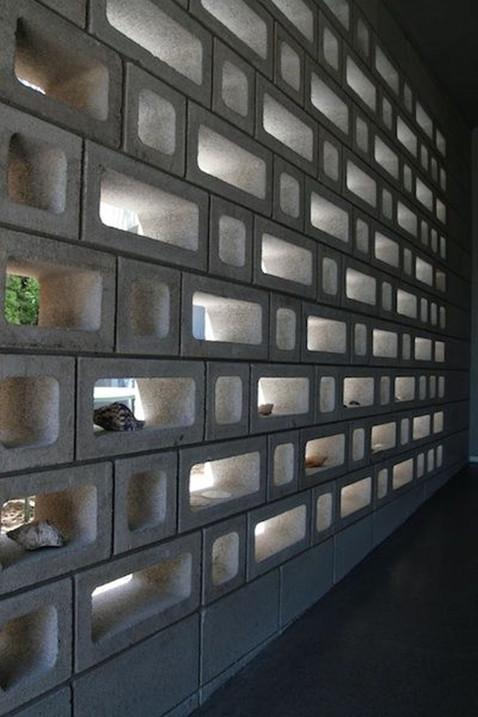 Стена из шлакоблока