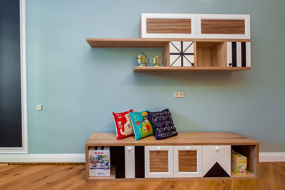 Наклейки над детской кроваткой