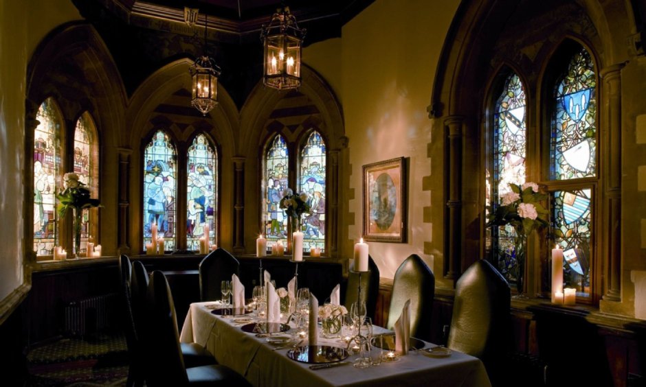 Ресторан в стиле Готика