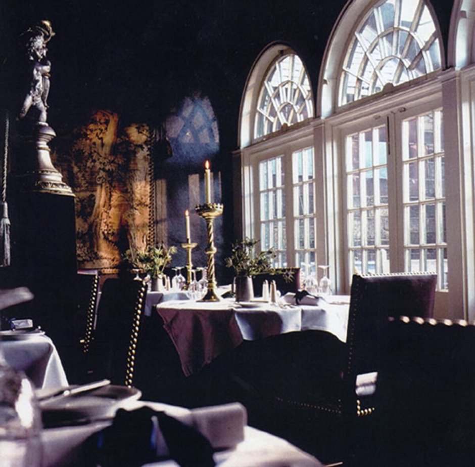 Эдинбургский отель Witchery by the Castle