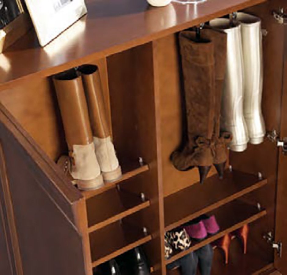 Вешалка в прихожую