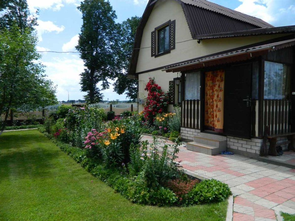 Красивая дача