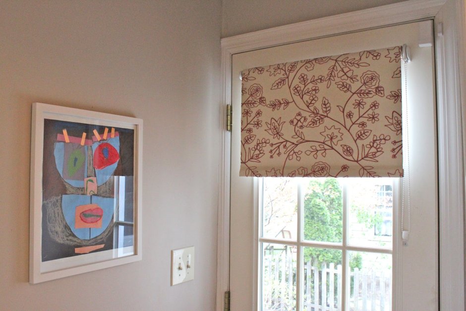 Рулонные шторы в прихожую