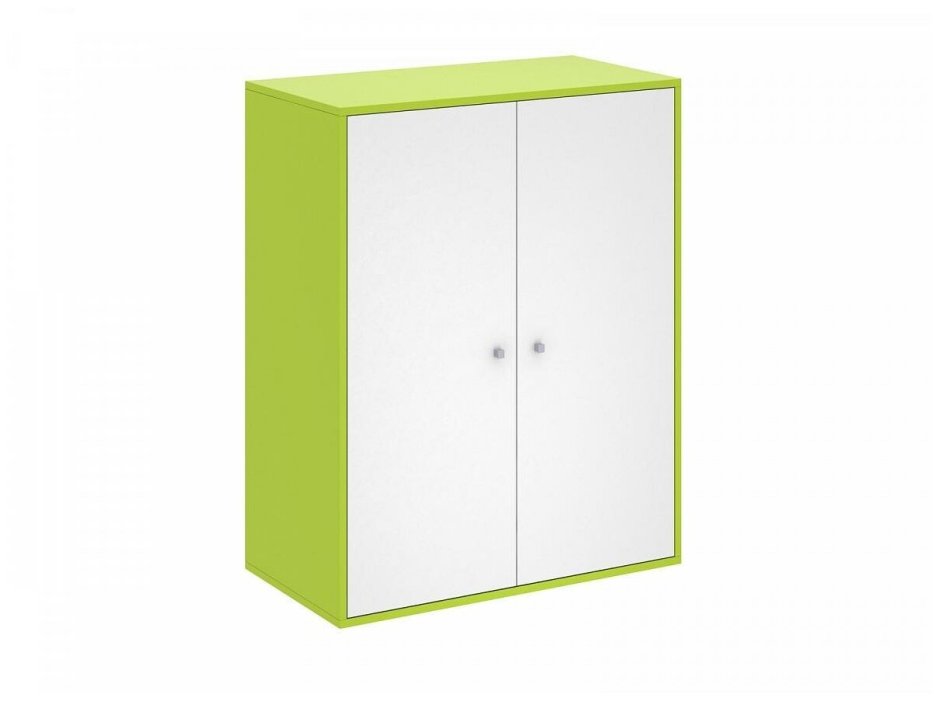 Пустой книжный шкаф