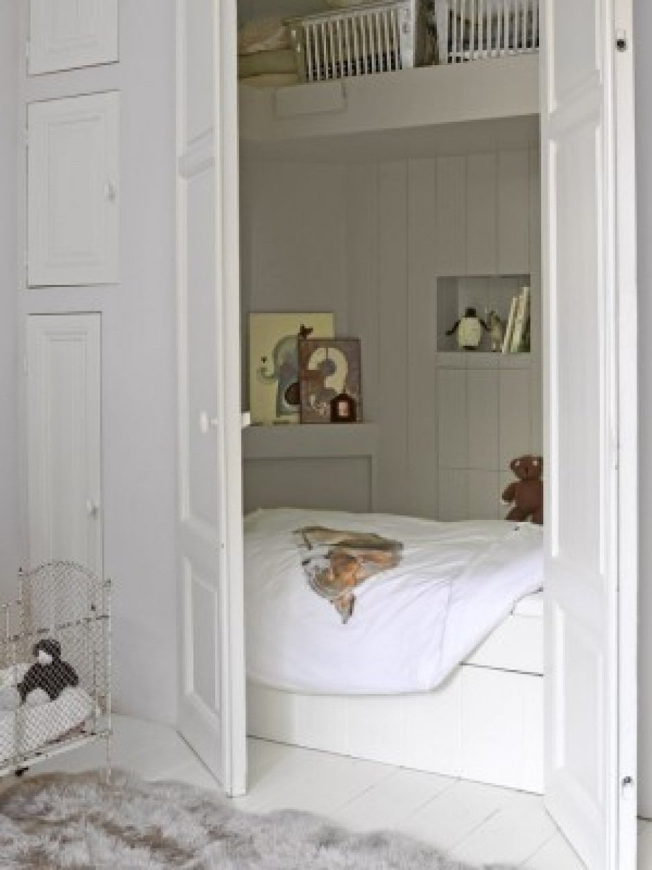 Спальное место в кладовке