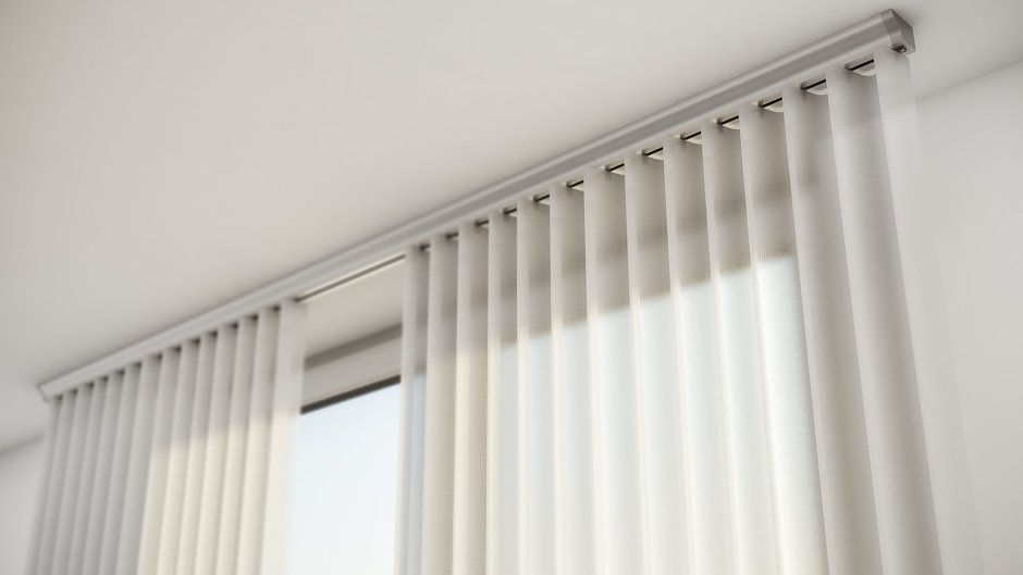 Шторы с подсветкой на потолочном карнизе