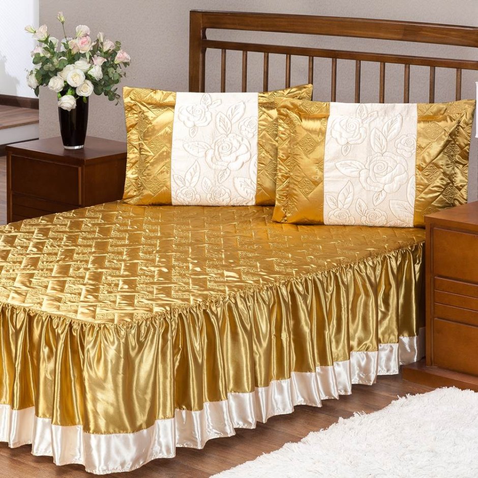 Покрывало из портьерной ткани