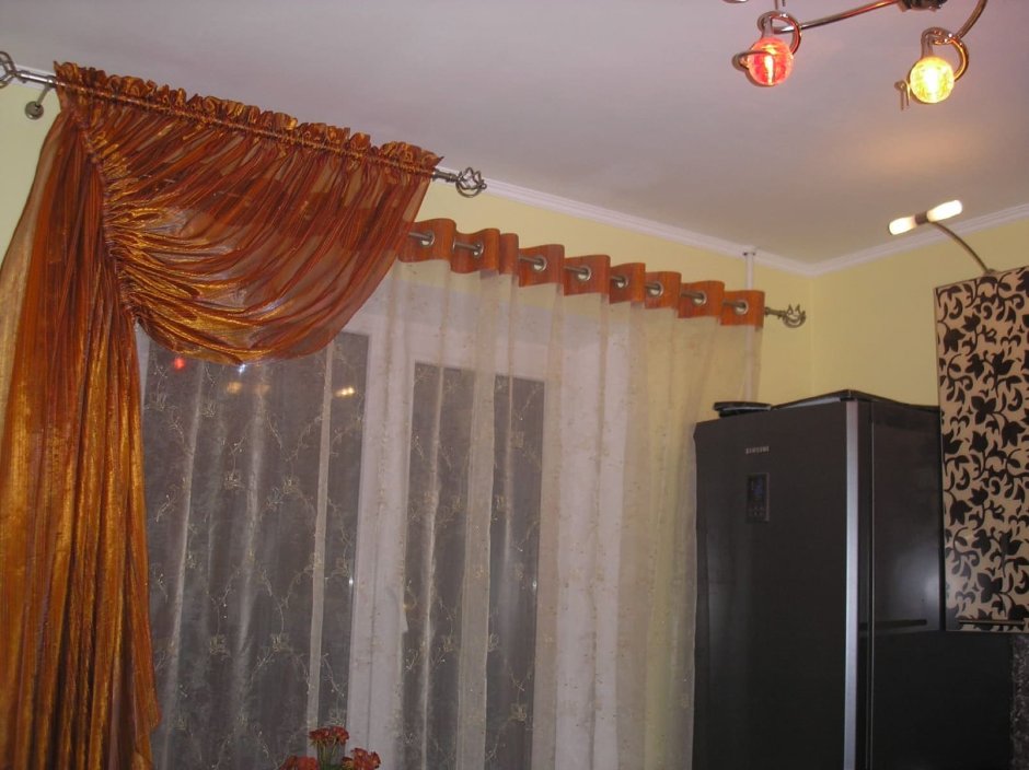 Карнизы в современном интерьере