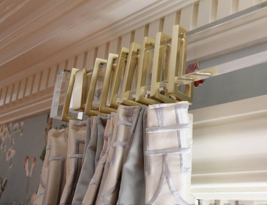 Карниз для тюли