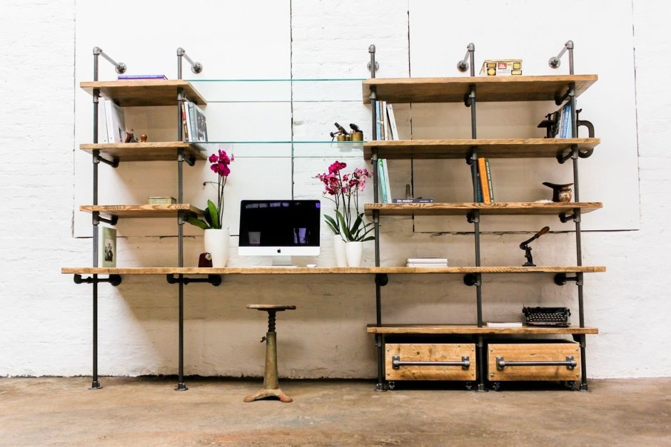 Стол стеллаж в стиле лофт