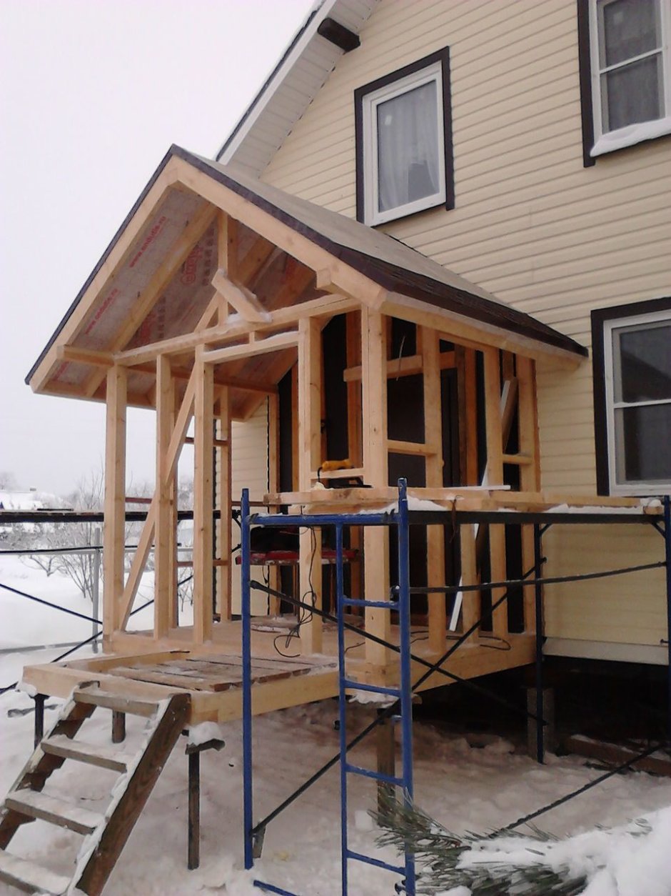 Крыльцо в каркасном доме