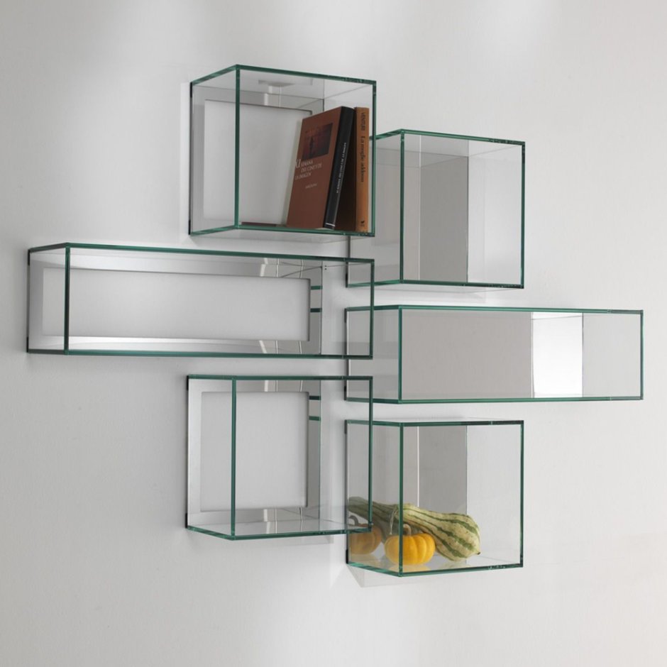 Стеклянная полка на стену