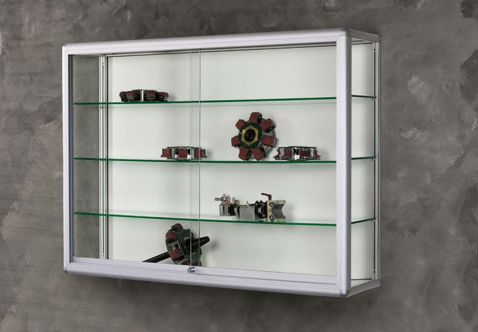 Стеклянная полка на стену