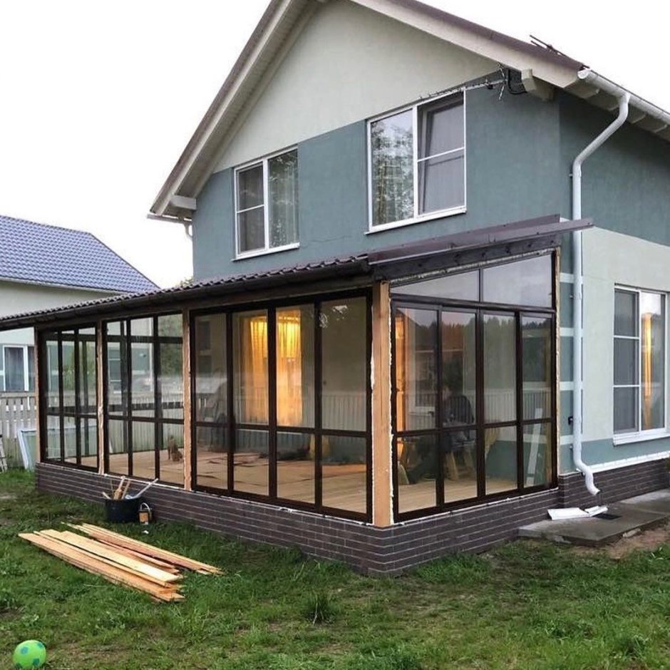 Остекленная веранда