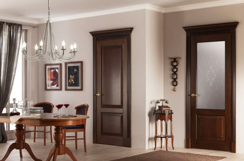 Двери Акбар Рич