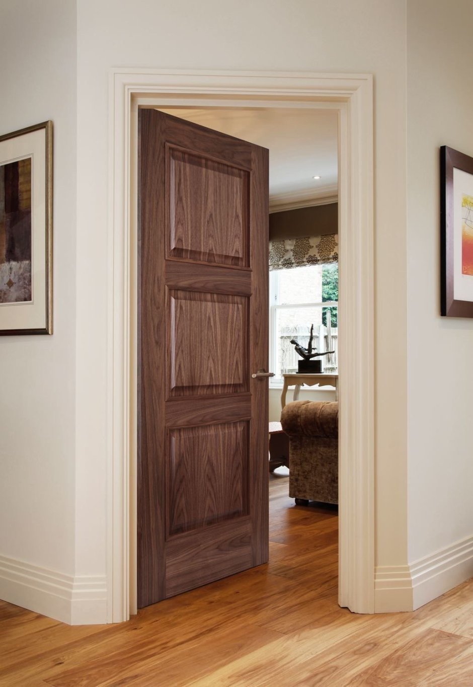 Наличники в свет плинтуса