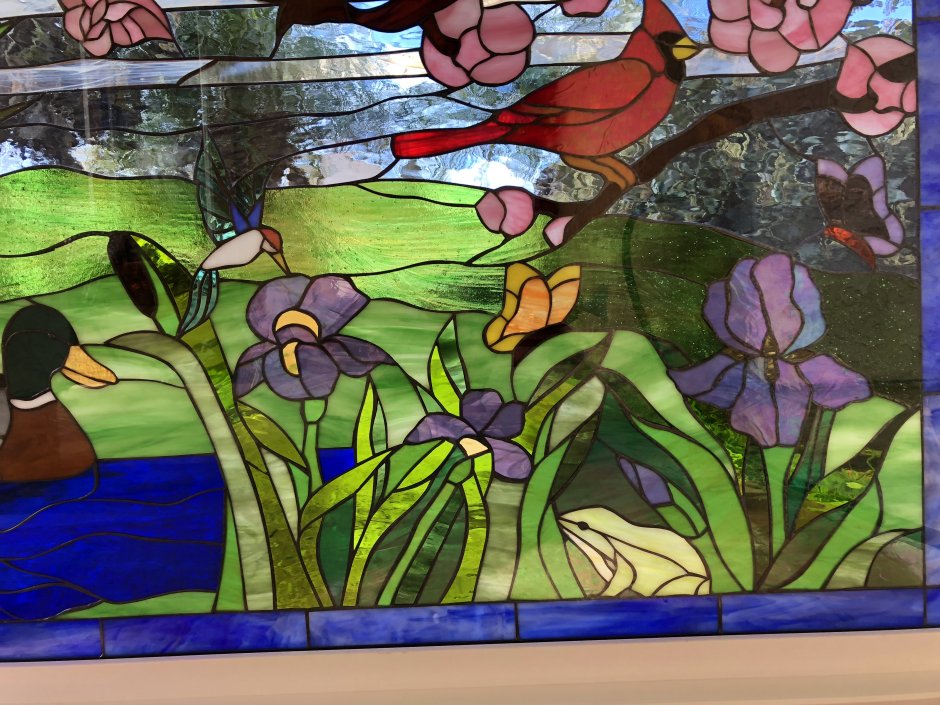 Монументально-декоративная живопись в архитектурной среде витраж