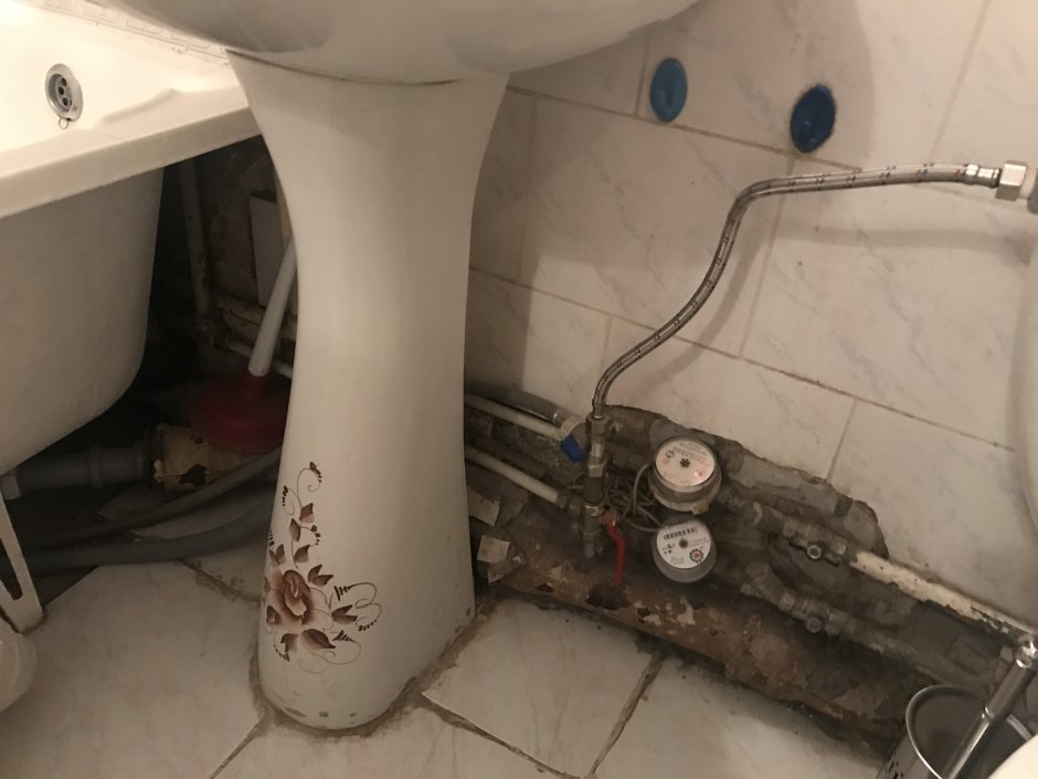 Короб для труб в ванной