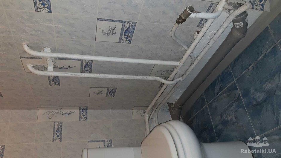 Короб для труб в туалете