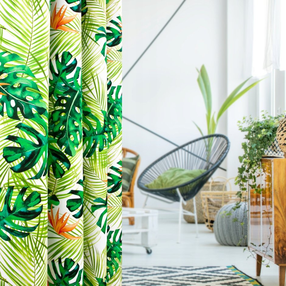 Шторы с монстерой