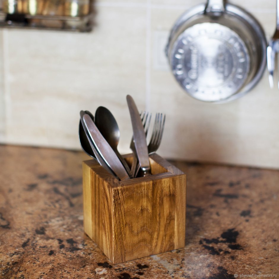 Подставка под ложки и вилки