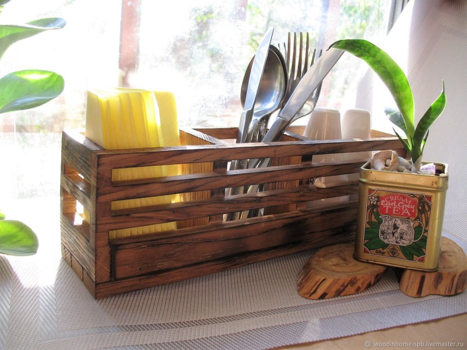 Деревянные ящики для приборов