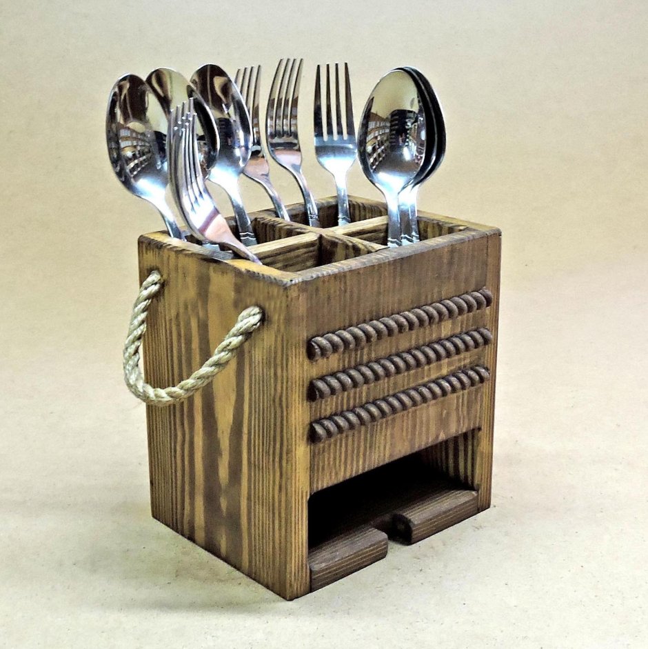 Подставка для столовых приборов из дерева
