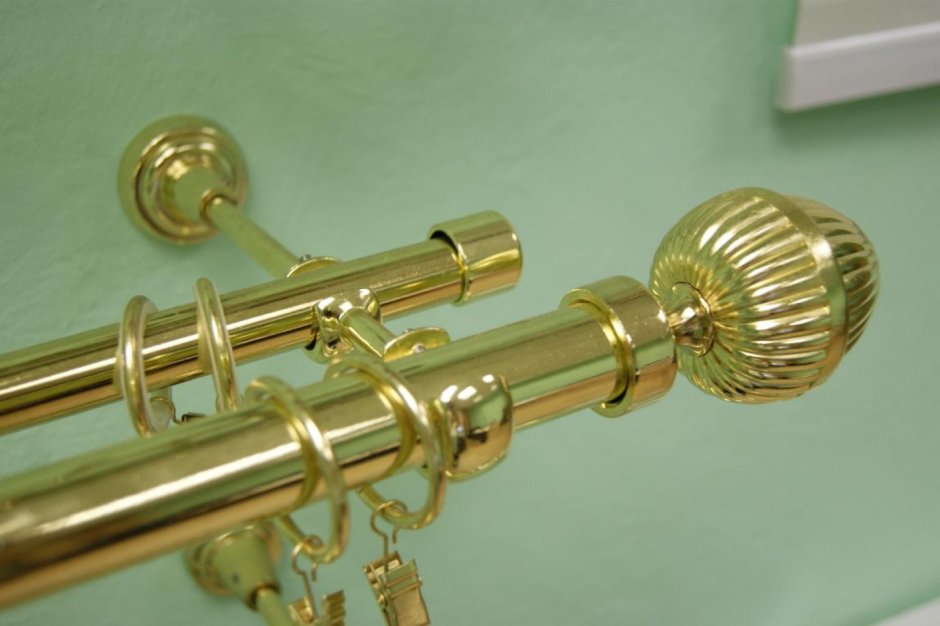 Модные карнизы 2022