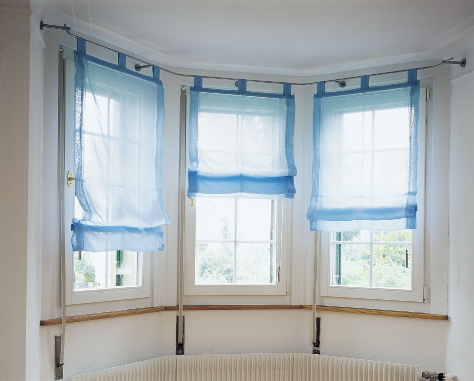 Двухрядный потолочный карниз «Moeller»