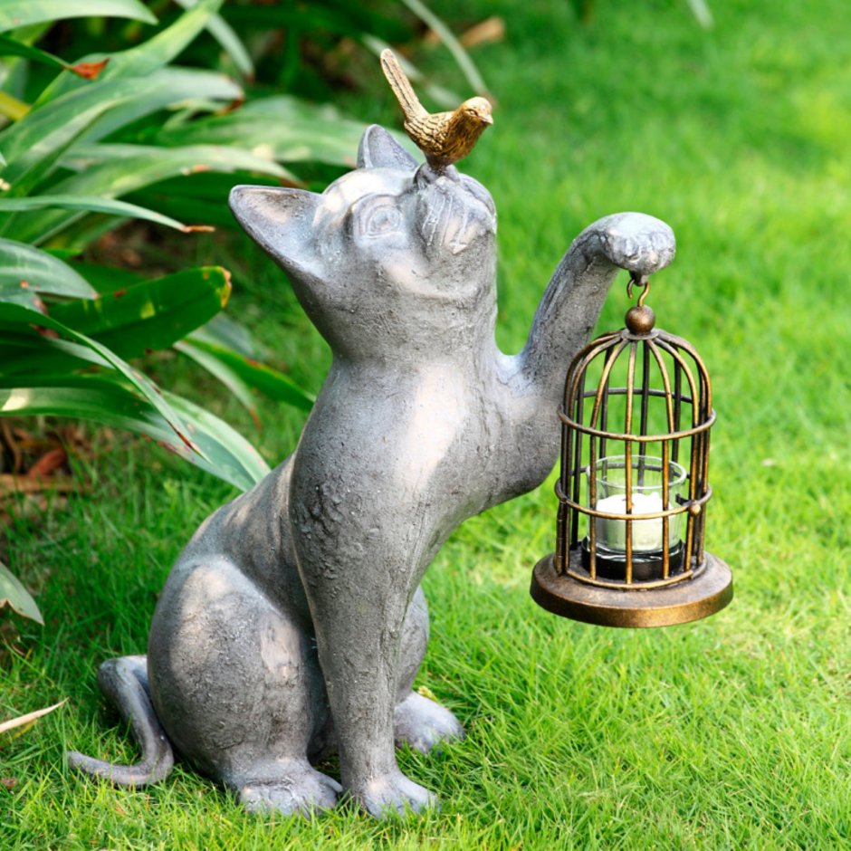 Необычные садовые скульптуры