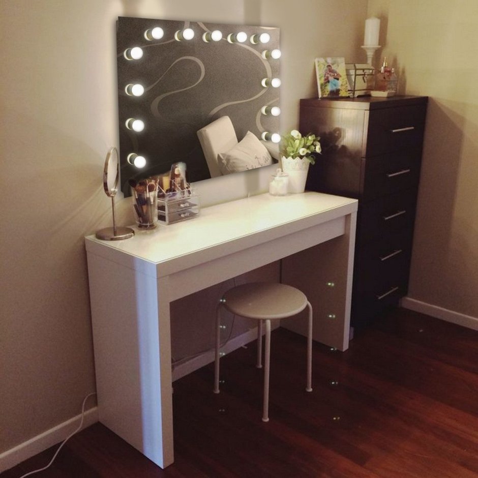 Зеркало Континент гримерное згп 06