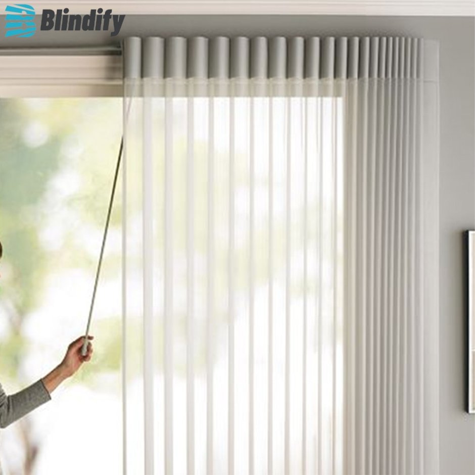 Шторы на кухню с балконной дверью