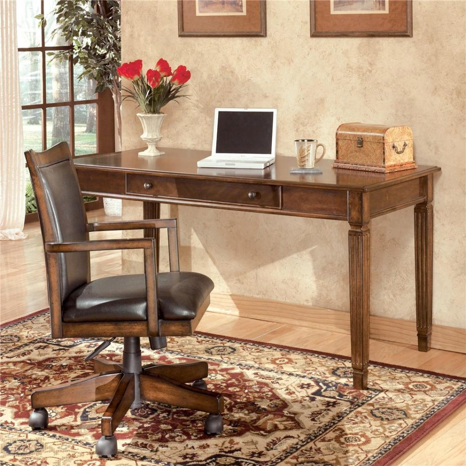 Стол письменный классика