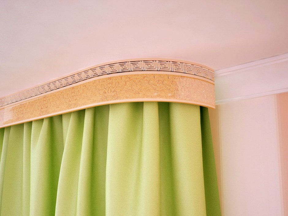 Карниз Легранд потолочный деревянный