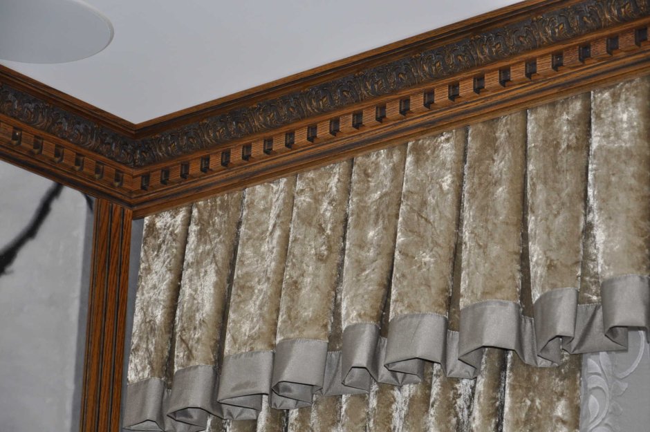 Модные карнизы 2022