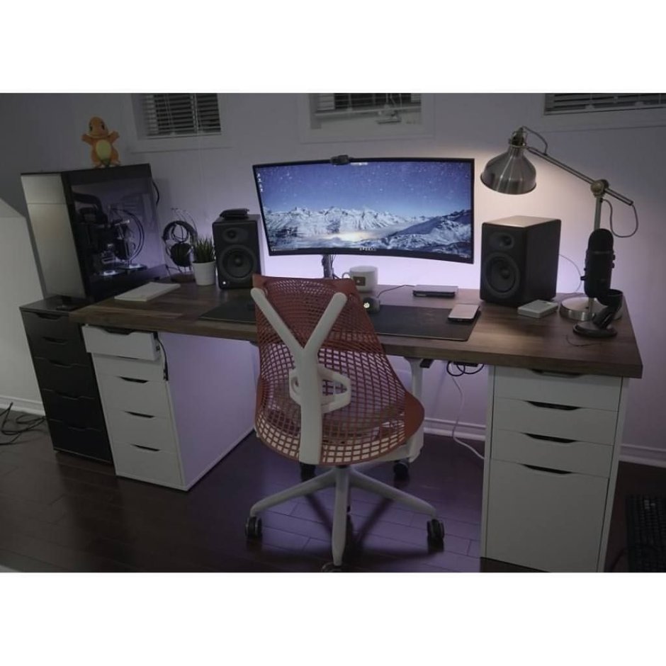 Рабочее место за компом