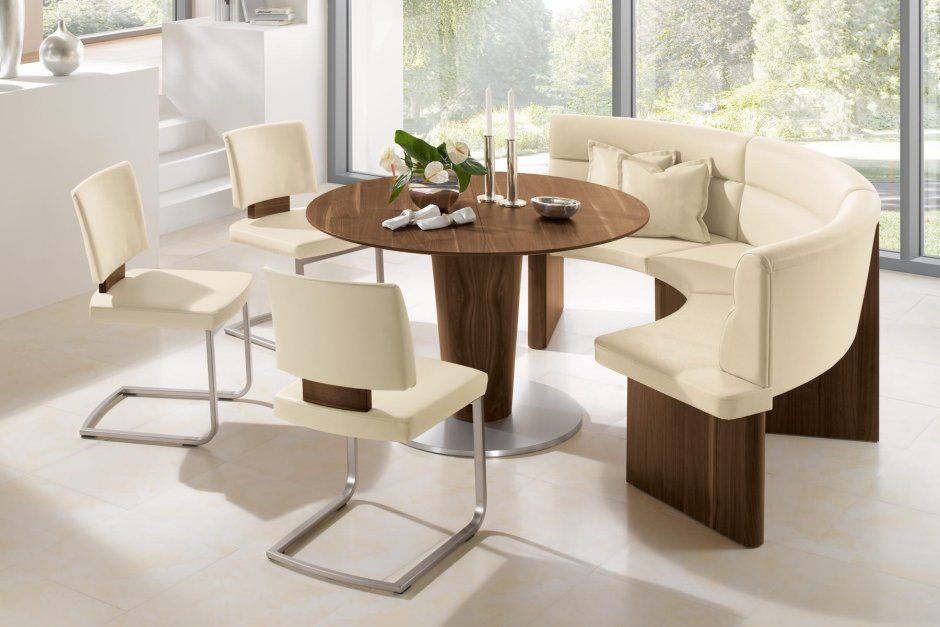 Диванчик на кухне в интерьере