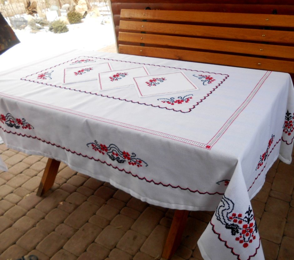 Белорусские скатерти с вышивкой